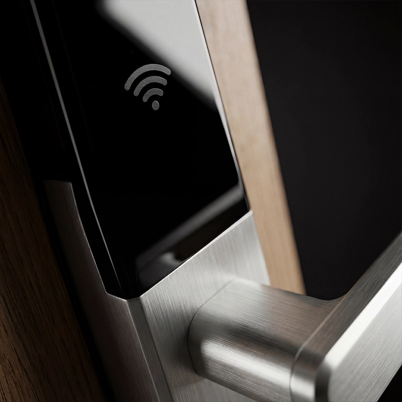 Aurvex Prestige Hotel Smart Lock WC-6891, Silver CNC Aluminium with Black Accent Details, CNC Aluminium Body, Mifare S50 RFID Card Technology - Image 4